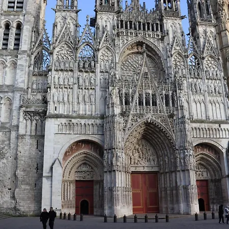 Echappee Urbaine Rouennaise - T2 Calme Et Lumineux A 10 Min De La Gare - Wifi Fibre 700 Mb * Rouen