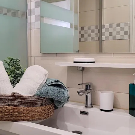 Apartament Echappee Urbaine Rouennaise - T2 Calme Et Lumineux A 10 Min De La Gare - Wifi Fibre 700 Mb *
