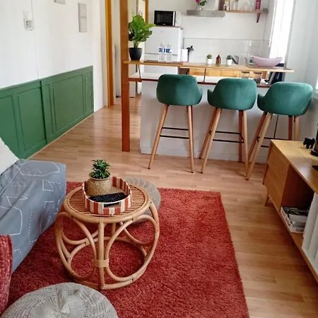 Echappee Urbaine Rouennaise - T2 Calme Et Lumineux A 10 Min De La Gare - Wifi Fibre 700 Mb * Rouen