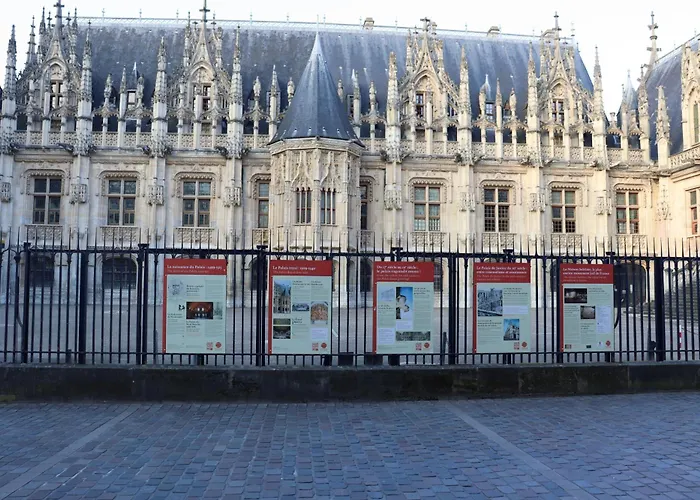 Apartment Echappee Urbaine Rouennaise - Hypercentre - Gare Rive Gauche